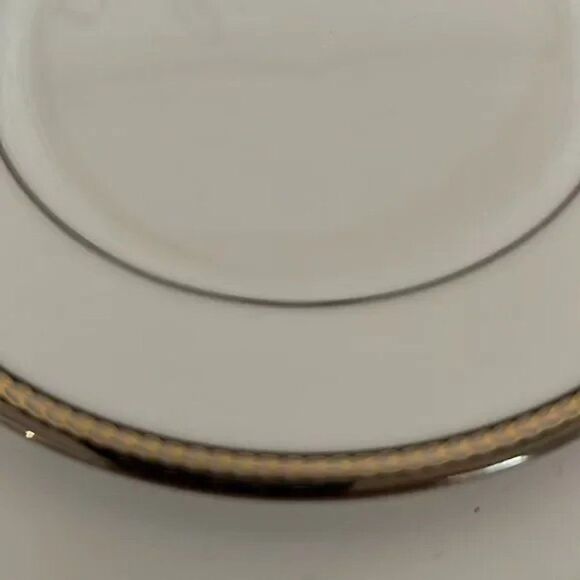 Kate Spadce Snora Knot 3 PC set (Dinner, Salad, Saucer Plates) - Picture 9 of 13